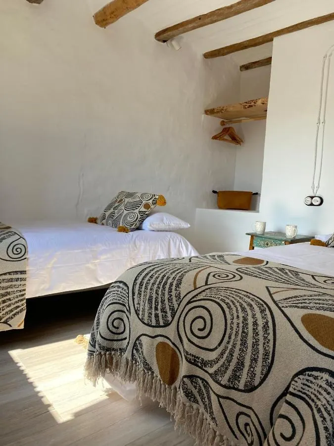 Holiday home Casa Rural Con Jardin,A 8Km Playa Y En La Naturaleza Taronja&Canyella Ardenya